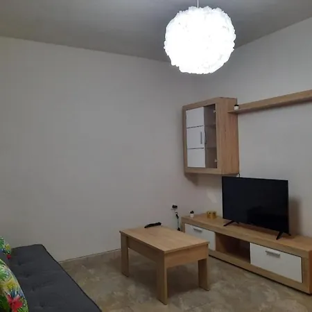 Apartament Center *